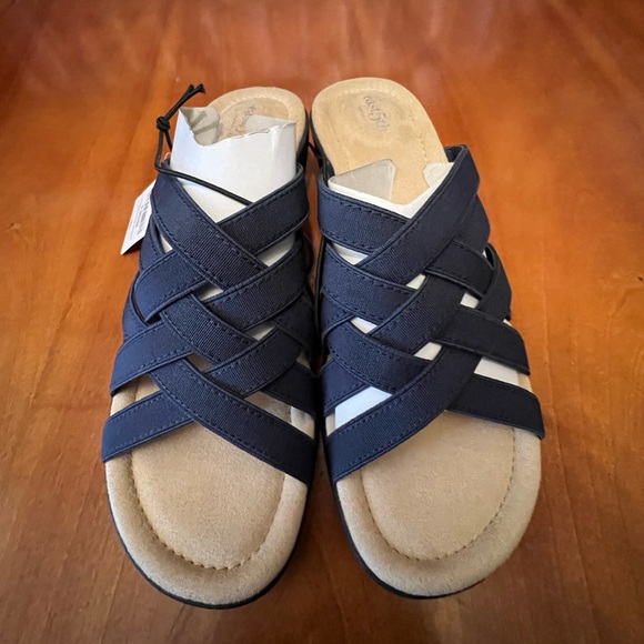 Women’s size 11 medium East fifth brand Irvina navy - Picture 1 of 3